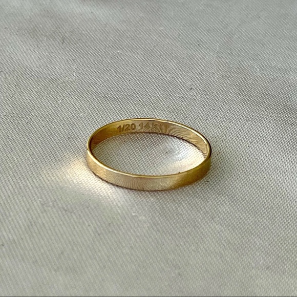 Flat 14K Gold Filled Band - Picture 2 of 3